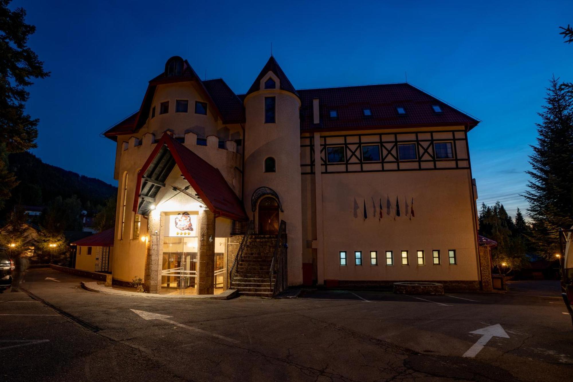 House Of Dracula Hotel Poiana Braşov Dış mekan fotoğraf