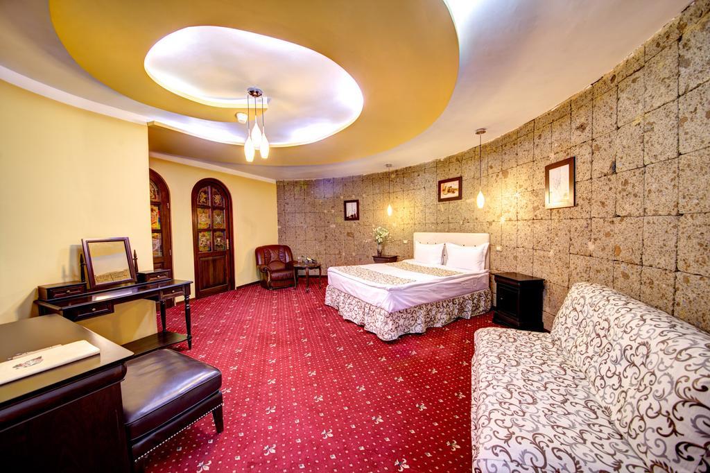 House Of Dracula Hotel Poiana Braşov Dış mekan fotoğraf